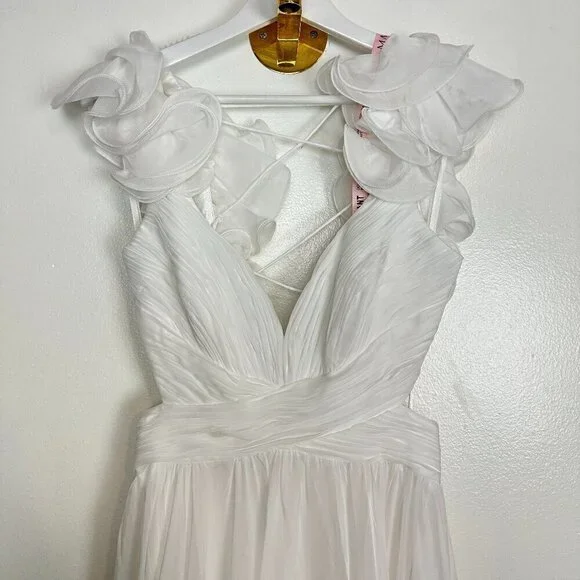 MAC DUGGAL Rosette Chiffon Cutout Empire Waist Gown in White Size US 8 - Picture 6 of 12